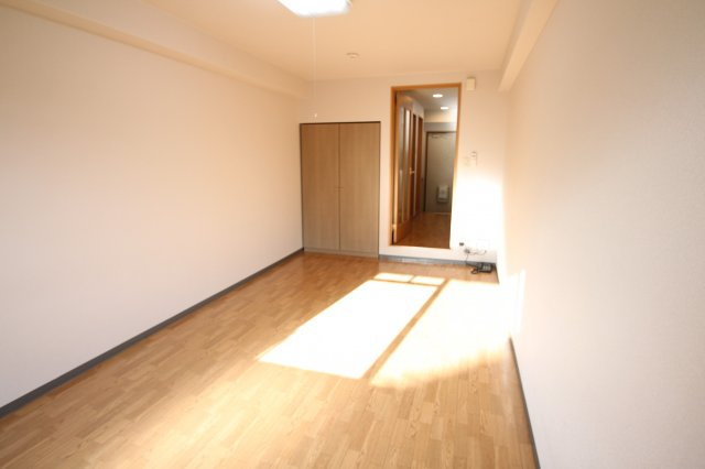 サンヴィレッジ( 近畿大学 一人暮らし )の洋室