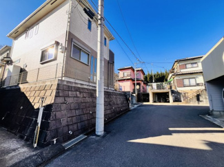 【前面道路含む現地写真】 | 富里市根木名　中古一戸建て　京成本線【成田】駅