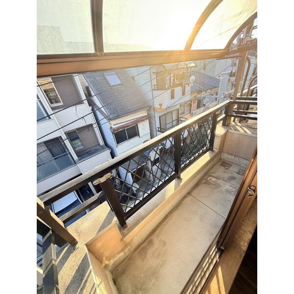 津之江町2丁目戸建のバルコニー