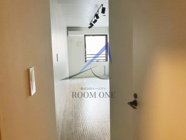 ドミールK西荻南