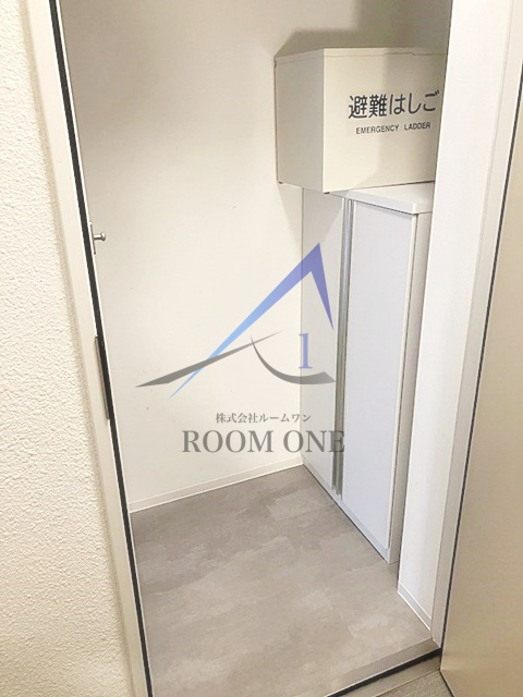 ドミールK西荻南の玄関|玄関です。