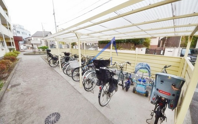 シャトル久我山のその他共用部分|駐輪場です。