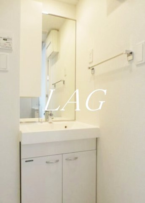 【独立洗面台】 | ラクラス幡ヶ谷 | 独立洗面台です。