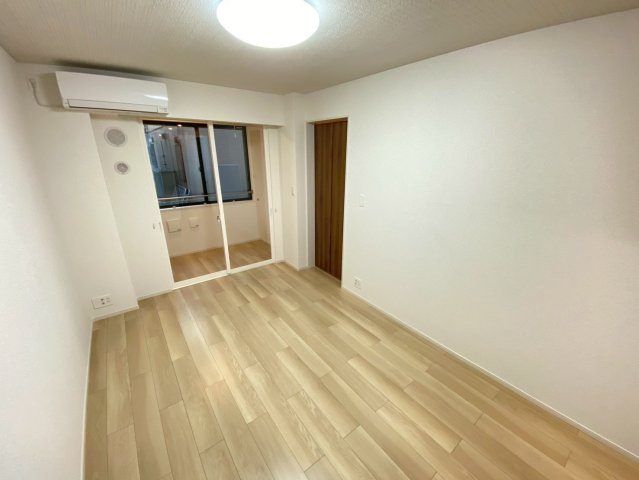 【洋室】