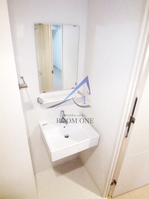 メインステージ九段下の洗面所|洗面台です。