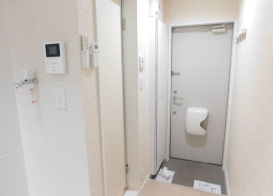 カパルアガーデン横浜反町の玄関|シューズボックスで玄関すっきり♪