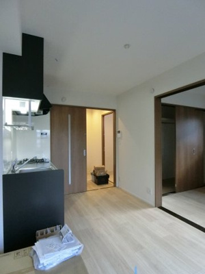 【洋室】 | メゾンランタナ