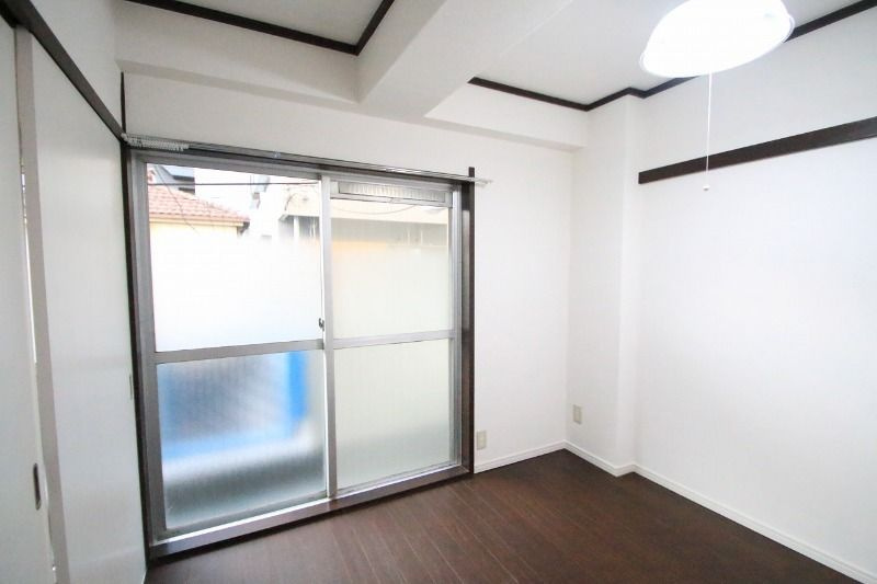 グリーンコーポラスの居間・リビング