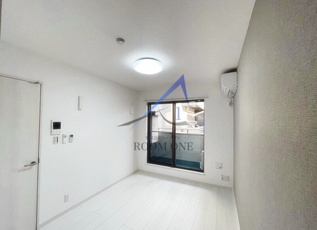 アンビシオン新田の居間・リビング|洋室のお部屋です。