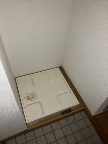 第1レジェンドチダの洗面所|別号室の写真です