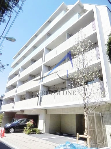 イニシアイオ本蓮沼駅前