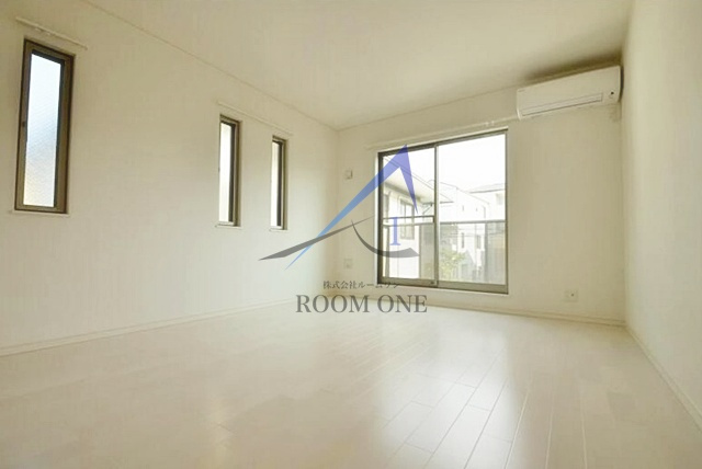 Ｃｏｌｌｉｎｅ　五反田の居間・リビング|洋室のお部屋です。