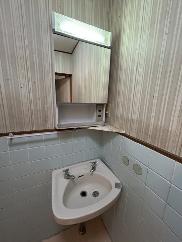 下手野４丁目戸建ての洗面所