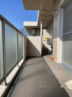 【バルコニー】 | ライフヒルズ富雄