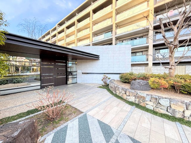 ルネ横浜戸塚|◆住宅ローンのご相談や周辺環境のご案内も含め、ローンに詳しい、地元に詳しいスタッフがお出迎えさせていただきます。お気軽にご相談ください。
