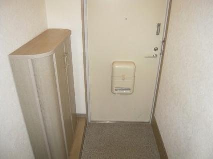 レジデンス灘の玄関