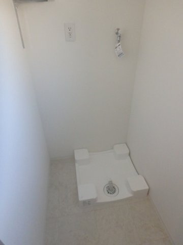 CAVANA浅草の設備|洗濯機置場