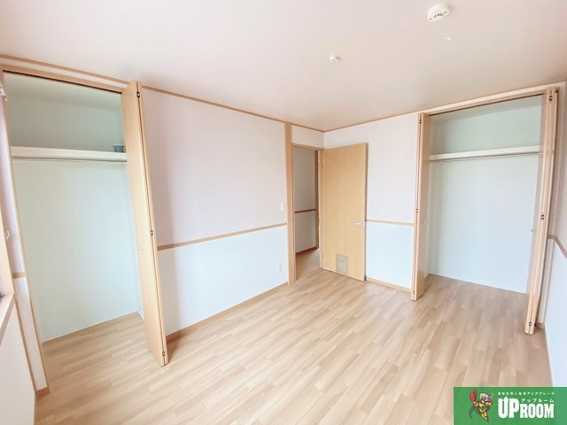 ウエストヴィラヒカリの居間・リビング