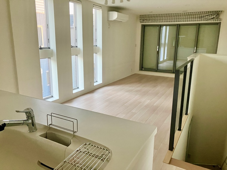 中はこのようになっています