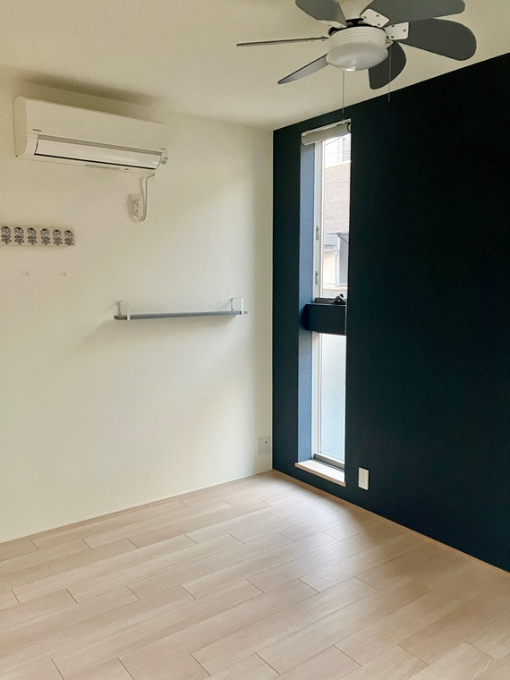 使い勝手のいい寝室です