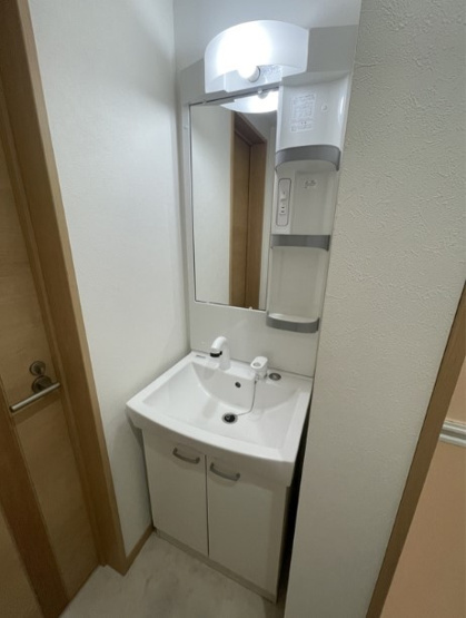 【独立洗面台】