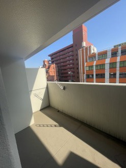 アルファスマート西川緑道公園のバルコニー