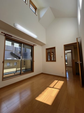 【洋室】の画像