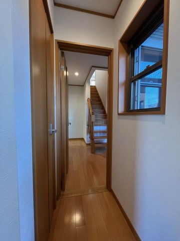 【内観：施工例】の画像