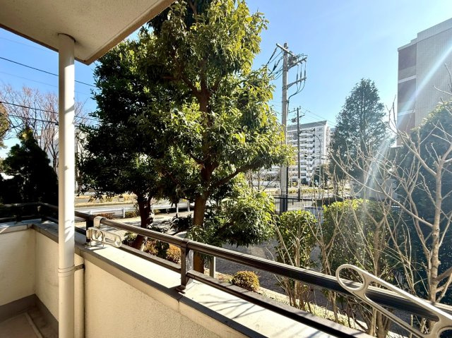 新山下ベイシティ第６号棟の展望|住環境と居住性の調和が取れた一室。