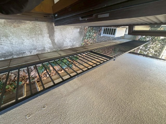 朝霞市三原３丁目のアパートの周辺