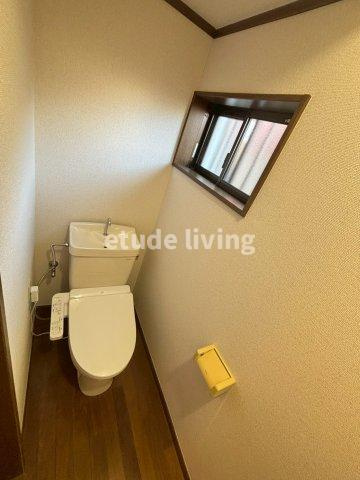 朝霞市三原３丁目のアパートのトイレ