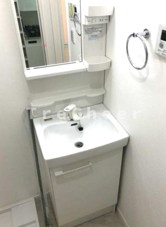 大山西町レジデンスの独立洗面台