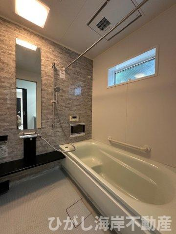 平塚市田村5丁目　中古戸建の浴室|新規リフォーム完了！　浴室乾燥機付きユニットバス