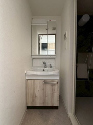 【独立洗面台】 | プレサンス鶴橋トレヴィエ