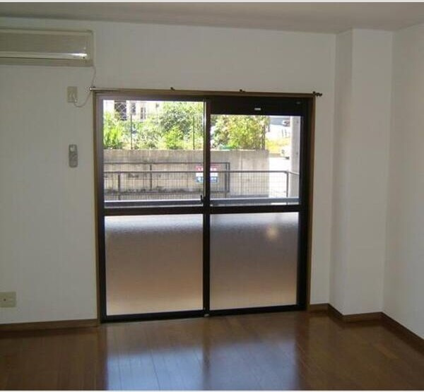 シャトル　ピーチの居間・リビング