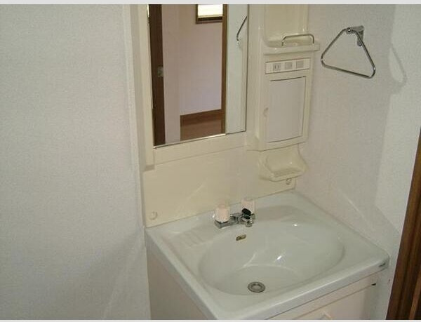 シャトル　ピーチの洗面所