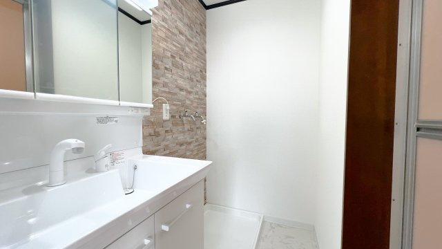 若松ハイツの洗面所