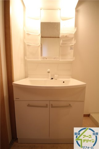 サンゴールドの洗面所