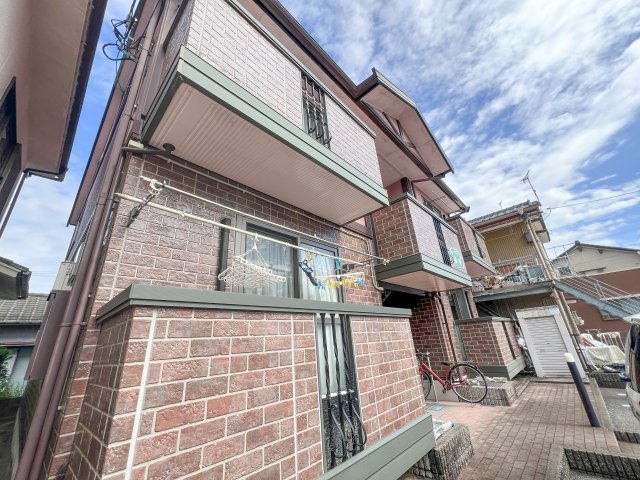 ラ･クレール薊野の外観