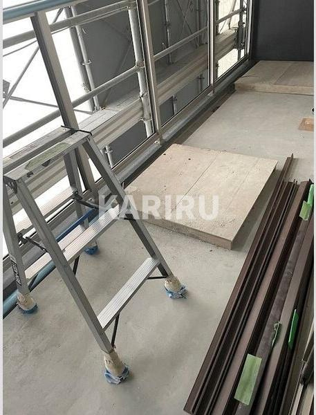 AMKレフィナード中宮のバルコニー