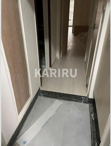 AMKレフィナード中宮の玄関