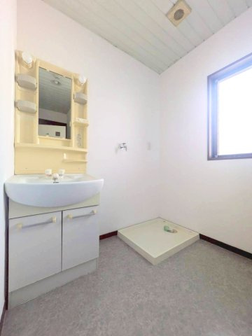 寿屋ビルの洗面所