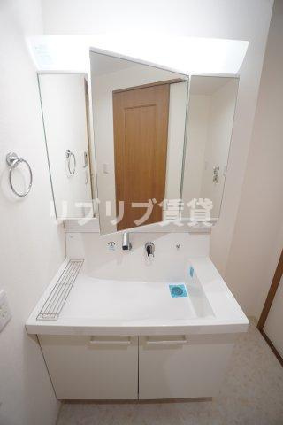 リーベスト西千葉の洗面所
