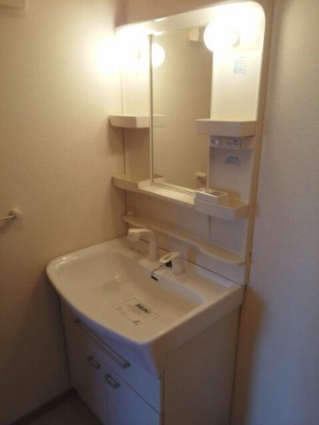 フルール・メゾンＣの洗面所