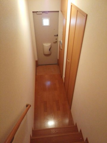 フルール・メゾンＣの玄関