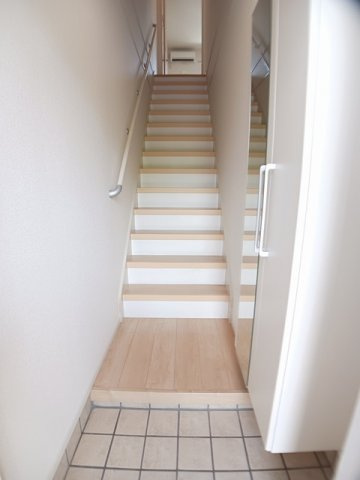 エクセランＣの玄関