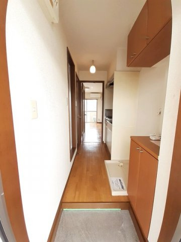 ヴィラ・エテルノの玄関