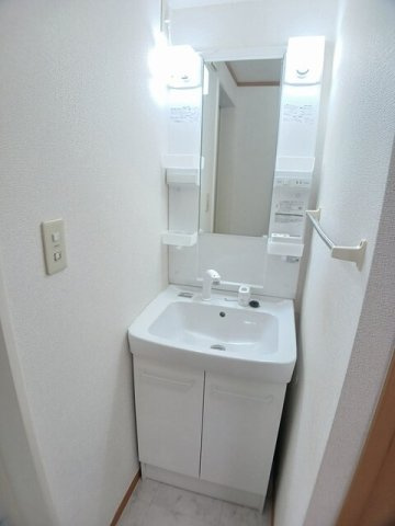 メゾン・ド・セリーヌ　Ⅳの洗面所