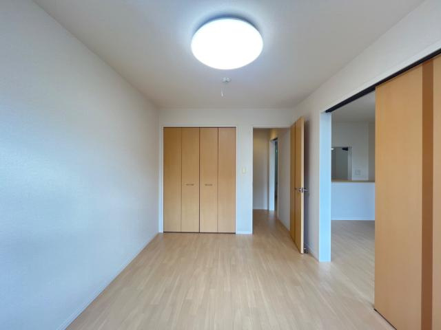 ハイツ江昭　Ｂ棟の内装|洋室