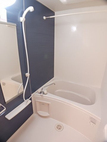 ラスミンコンド　Ａの浴室